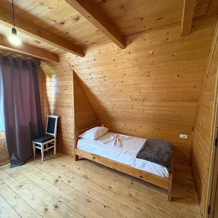 Nini Konukevi 3*