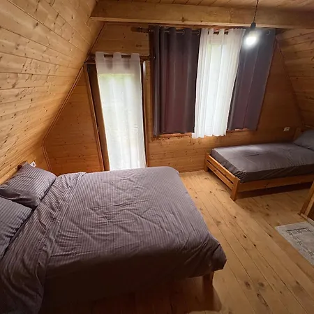 Nini Konukevi 3*